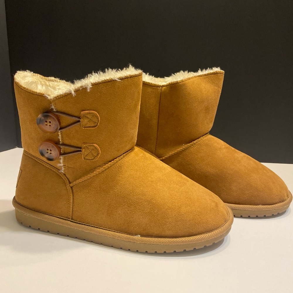 Amelia Booties Women’s Size 9 Ocean + Coast. Pre-owned but Never Worn.